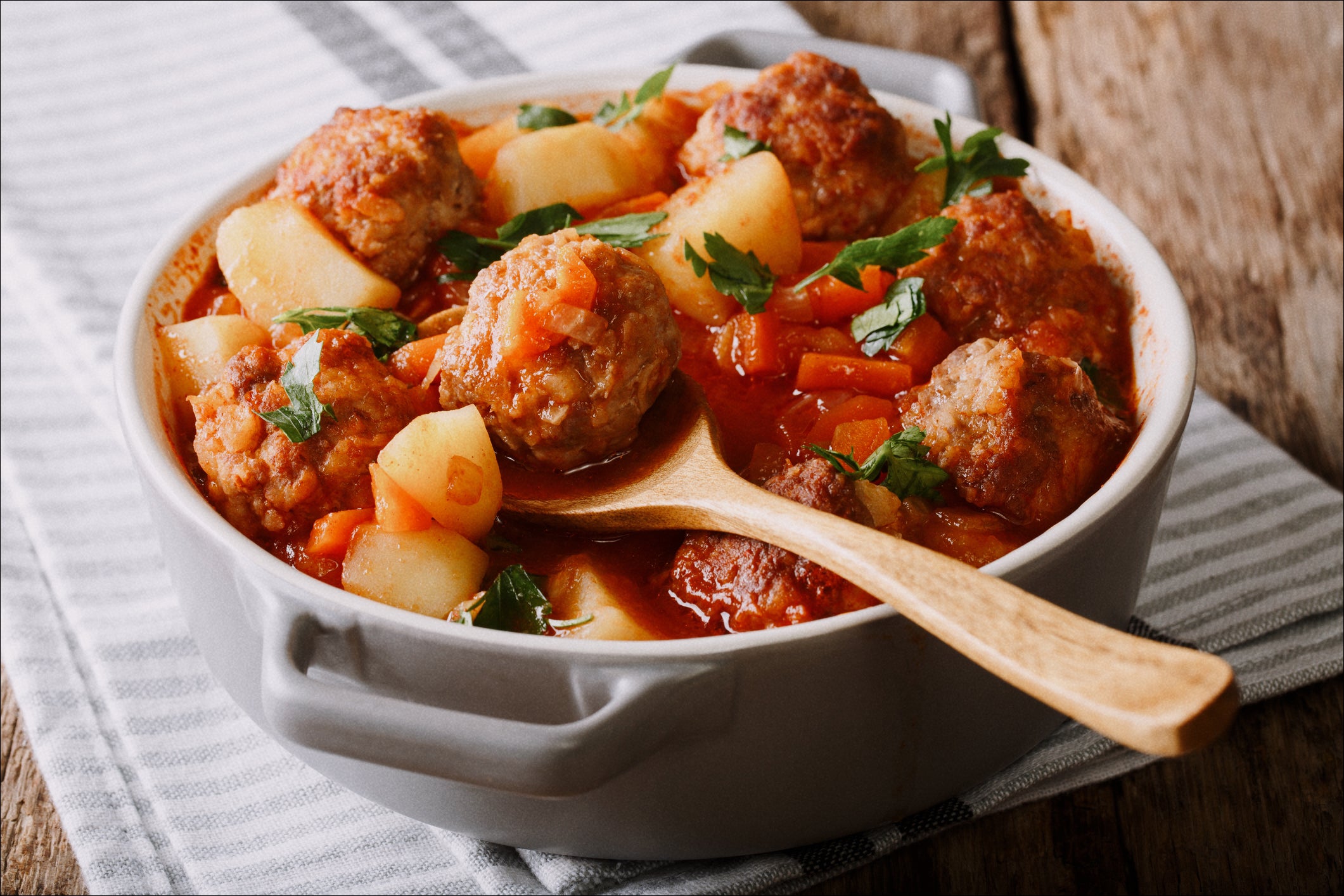 The Most Delicious Meatball Stew